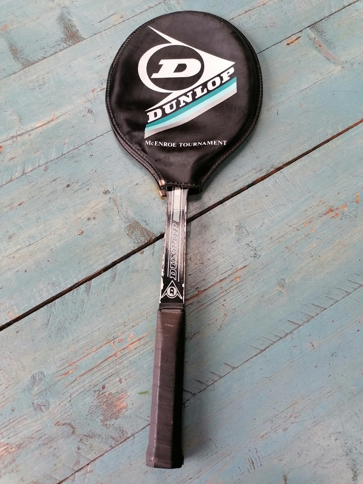 Vintage Dunlop McEnroe Tournament Tennisracket met hoes, Sport en Fitness, Tennis, Gebruikt, L4, Ophalen of Verzenden, Racket