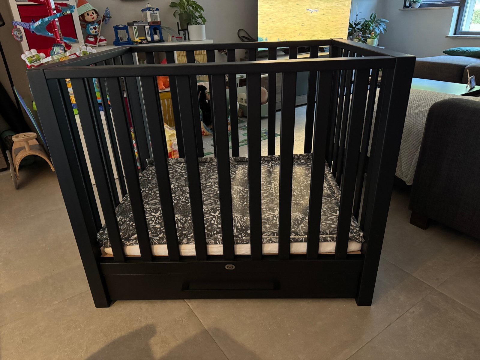 TMF Luna Box Zwart met Lade - Inclusief Matras, Ophalen, Gebruikt, 100 cm of meer, Minder dan 140 cm