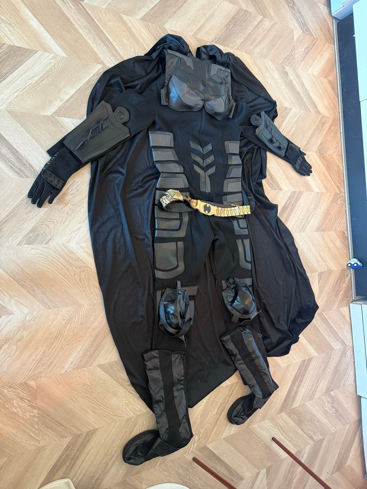 Hoogwaardig Batman Pak - Maat L, Laarzen 45, Ophalen, Zo goed als nieuw, Pak of Jurk