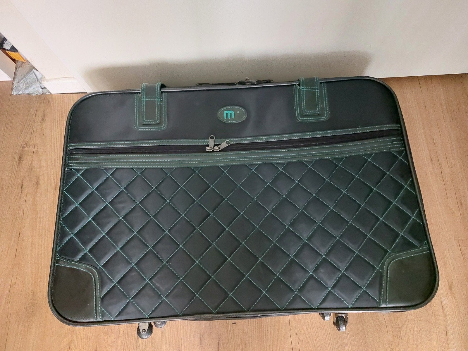 Koffer, Ophalen, Hard kunststof, 60 tot 70 cm, Wieltjes