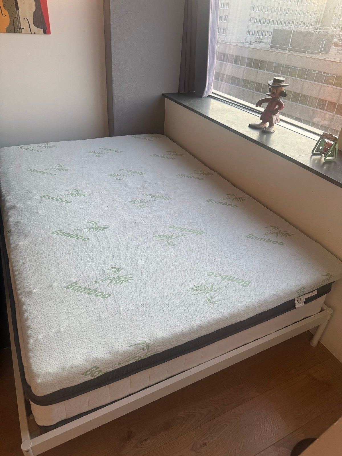 Matras, topper, dekbed en 2 kussens (140x200), Zo goed als nieuw, Twijfelaar, Matras, 200 cm