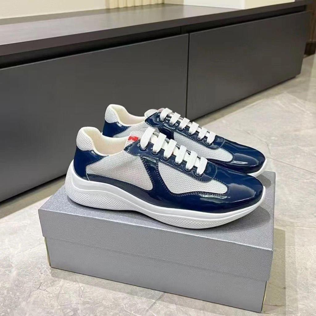 Stijlvolle Prada Sneakers - Diverse Kleuren, Kleding | Dames, Ophalen of Verzenden, Nieuw, Overige kleuren, Sneakers of Gympen
