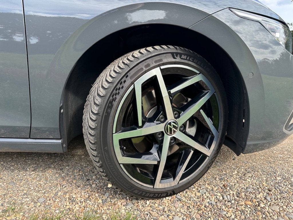 Foto 9 van Volkswagen Golf 8 eHybrid 204 pk | 2021 | Dealer onderhouden