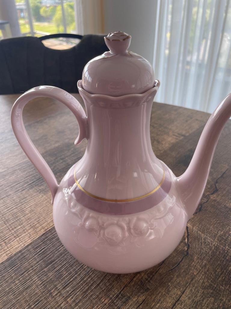 Koffie servies van Hutschenreuther Drache model, Huis en Inrichting, Keuken | Servies, Ophalen, Zo goed als nieuw, Overige stijlen
