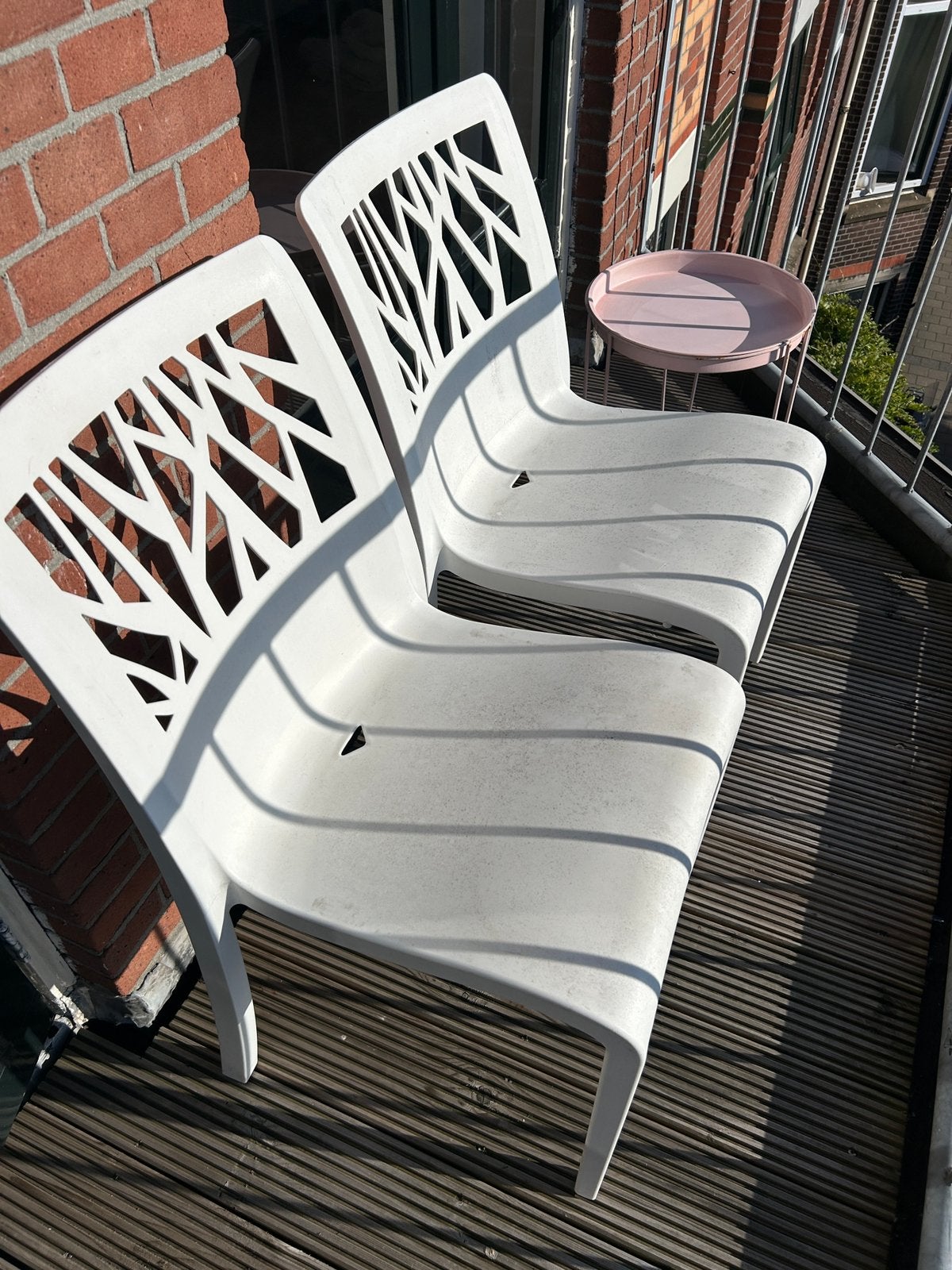 2 witte tuinstoelen, Tuin en Terras, Tuinstoelen, Ophalen, Gebruikt, Kunststof