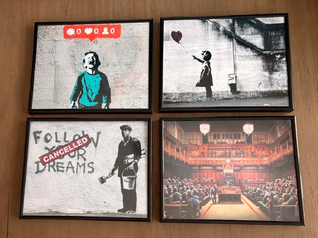 Banksy Posters in Fotolijsten (31x25cm) - Set van 4, Ophalen, Zo goed als nieuw, Hout, Minder dan 50 cm