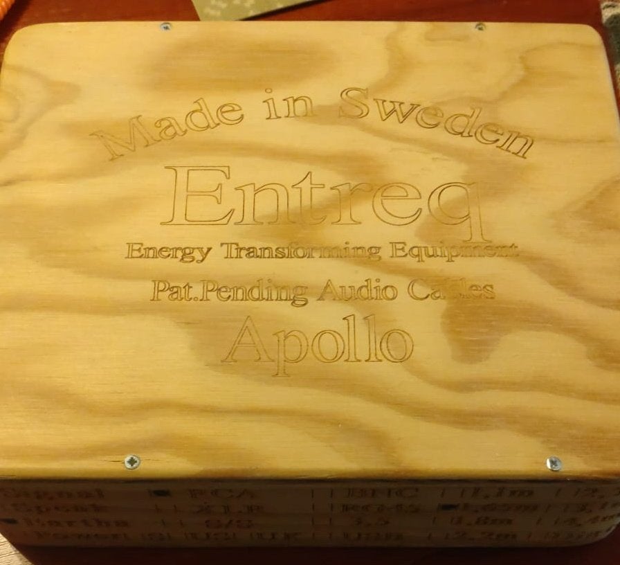 ENTREQ Eartha APOLLO SII RCA grounding cable, Ophalen of Verzenden, Zo goed als nieuw, Minder dan 2 meter, Interlink-kabel