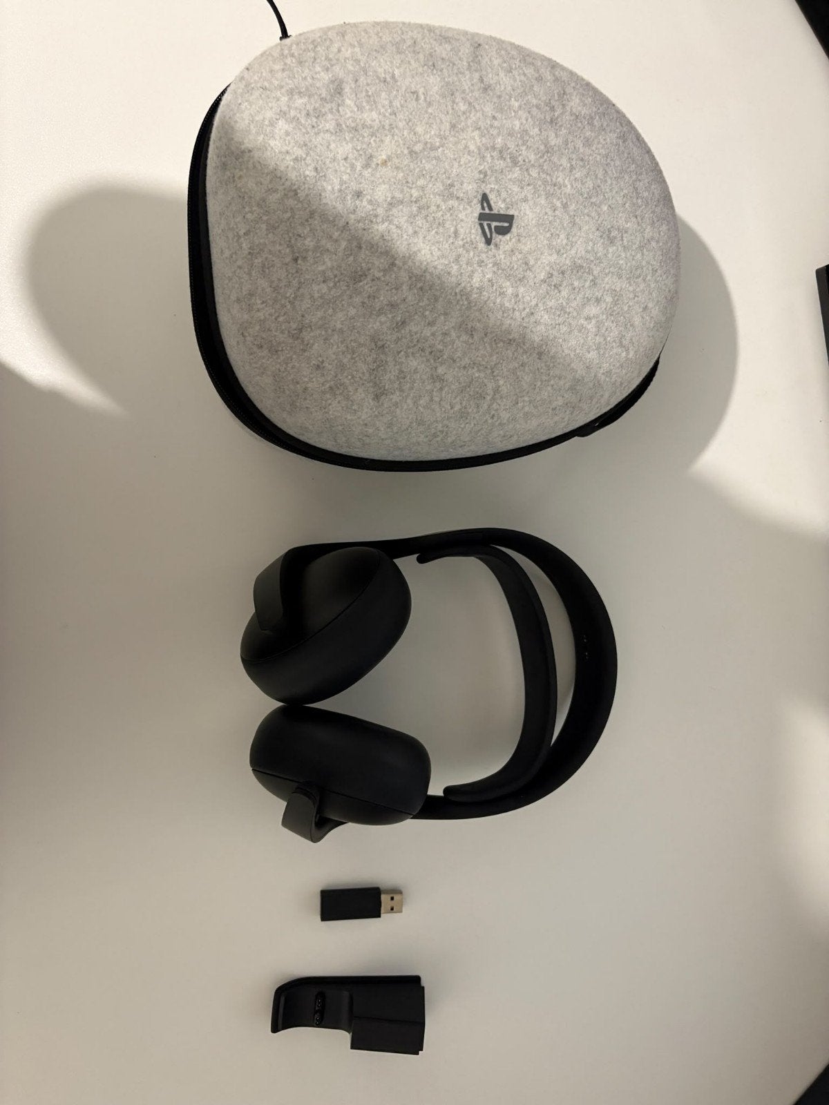Sony PlayStation Pulse Elite Draadloze Headset, Gaming, Draadloos, Ophalen of Verzenden, Zo goed als nieuw