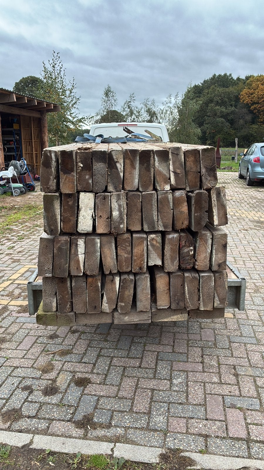 51 gebruikte houten gordingen | balken te koop, Doe-het-zelf en Verbouw, Gebruikt, Ophalen of Verzenden, Balk, Vuren