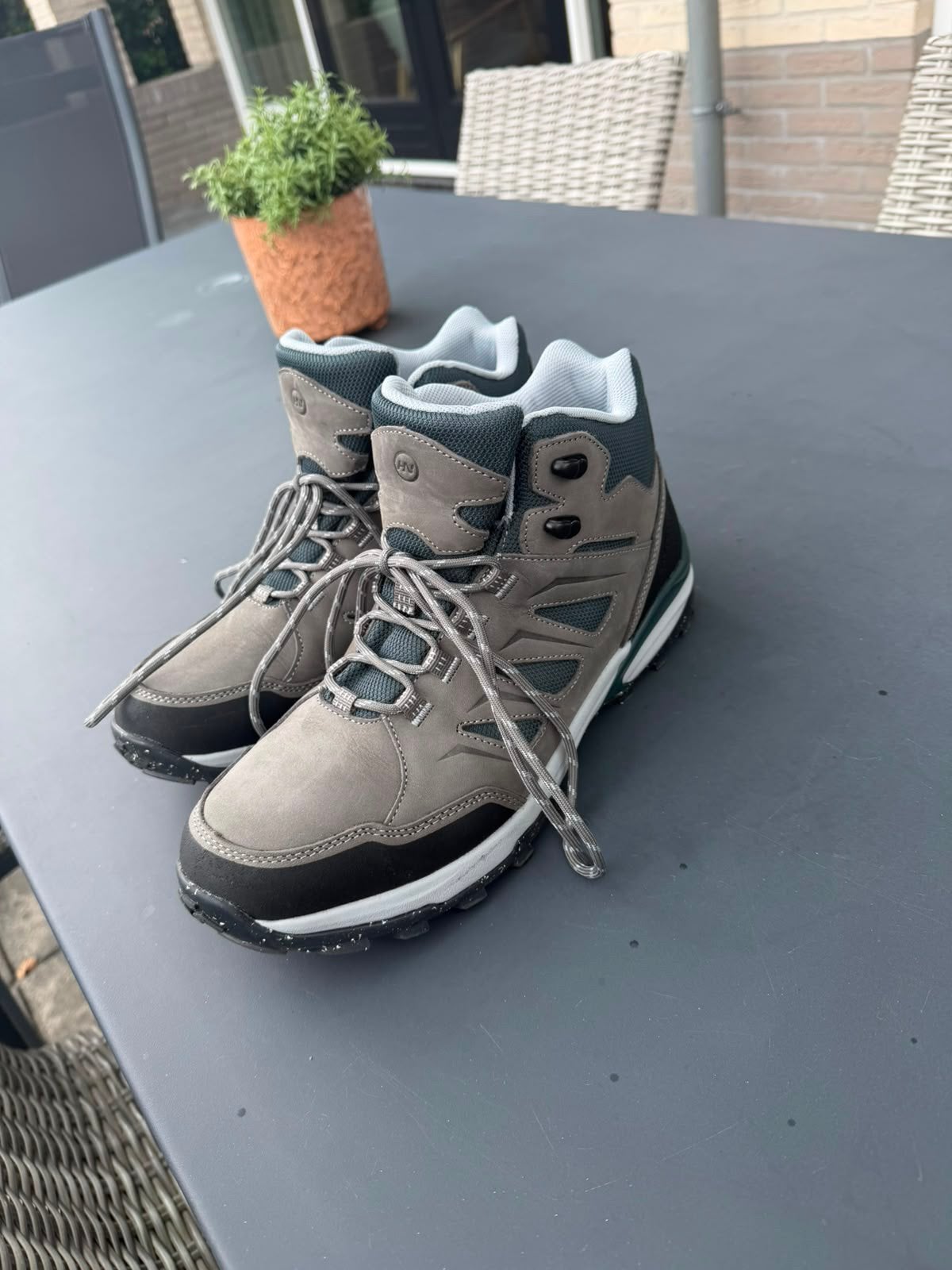Hoge kwaliteit wandelschoenen, maat 43, Sport en Fitness, Bergsport en Wandelen, Ophalen of Verzenden, Zo goed als nieuw, Schoenen