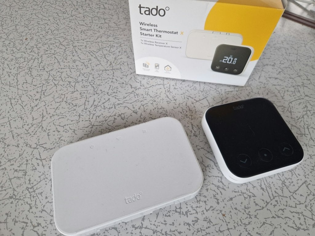 Tado draadloze slimme thermostaat Starter kit, Ophalen of Verzenden, Slimme thermostaat