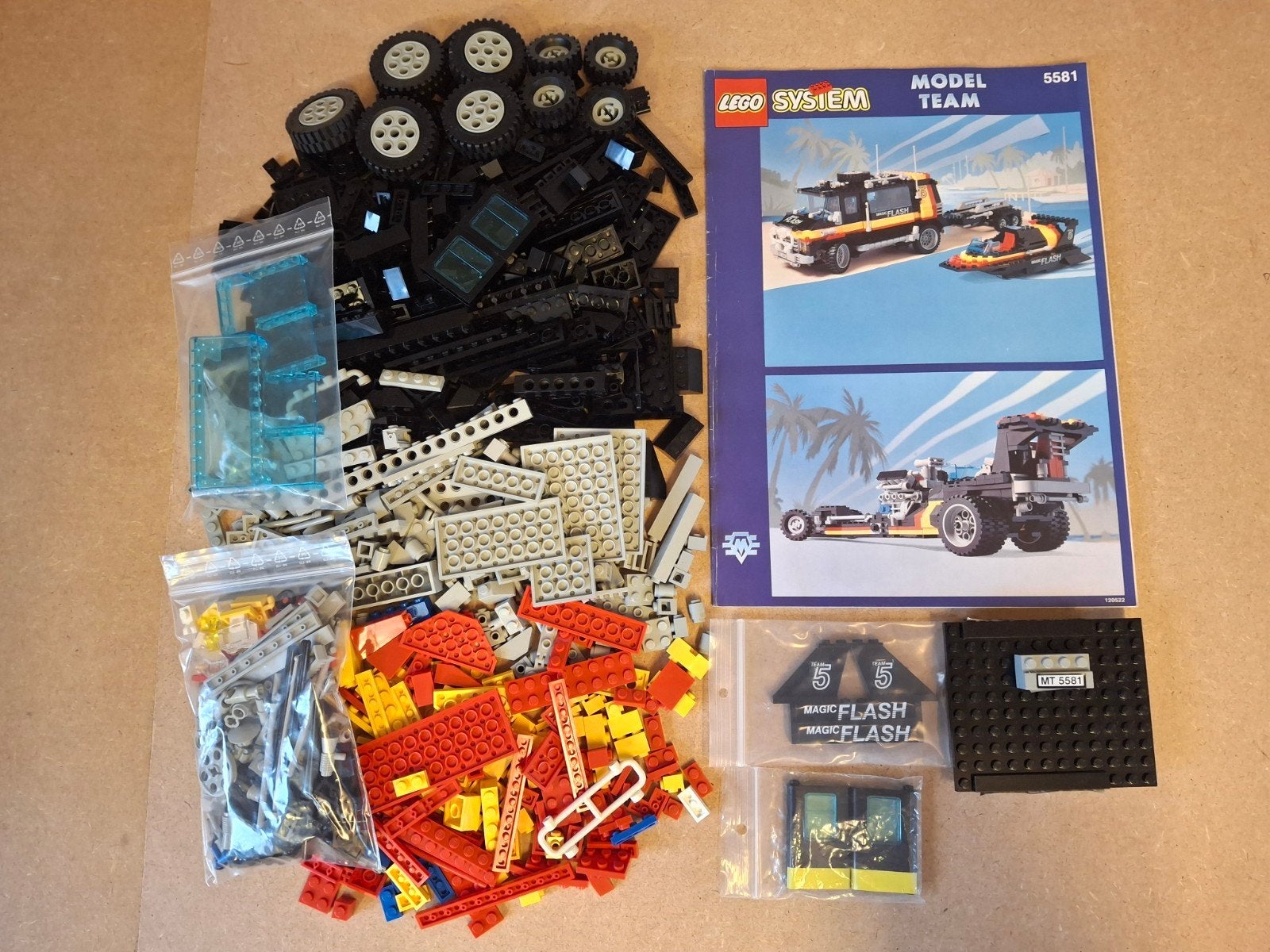 Lego 5581 Magic Flash. Jaren 90 Model Team, Lego, Info@lego.com, 33 Bath Road, Slough, UK, Overige thema's