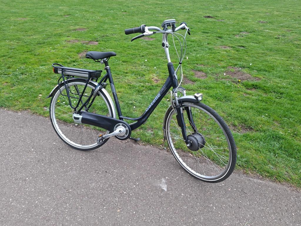 Elektrische damesfiets gazelle mooie fiets zeker goed fiets, Fietsen en Brommers, Elektrische fietsen, Ophalen of Verzenden