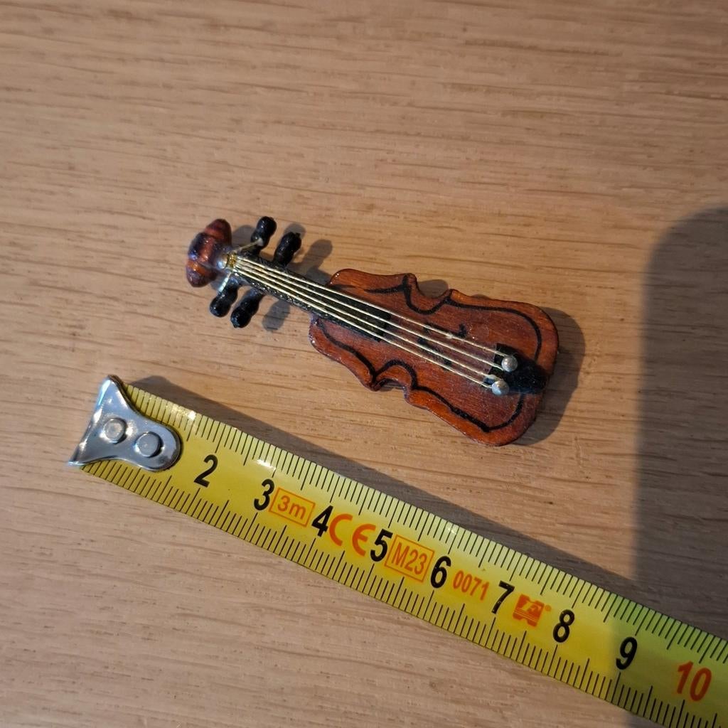 Miniatuur viool poppenhuis, Ophalen of Verzenden, Zo goed als nieuw