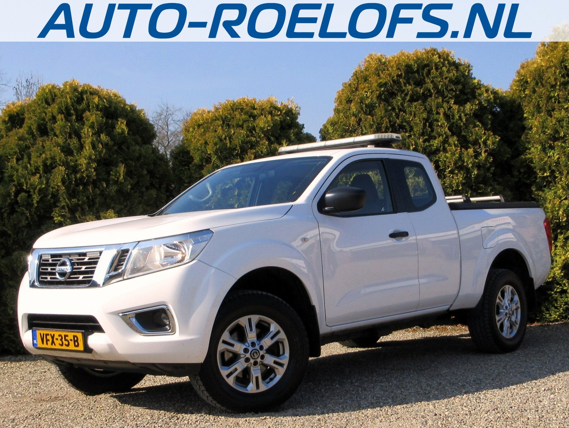Nissan Navara 2.3 dCi Acenta King Cab * Cruise * Trekhaak *, Auto's, Nissan, Stof, Gebruikt, 4 cilinders, Vierwielaandrijving