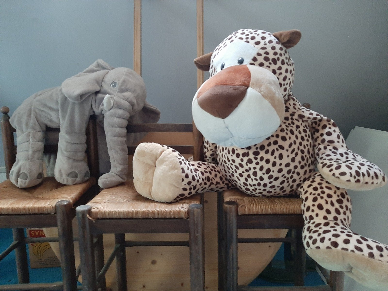 Grote knuffels: Panter (90cm) en Olifant (50x50cm), Gebruikt, Overige typen, Grijs, Ophalen of Verzenden