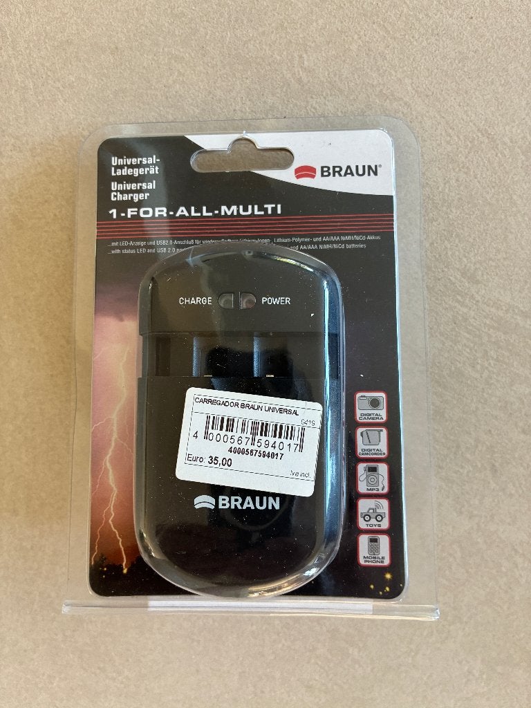 Braun universele oplader, Zo goed als nieuw, Overige merken, Oplader, Geschikt voor twee batterijen