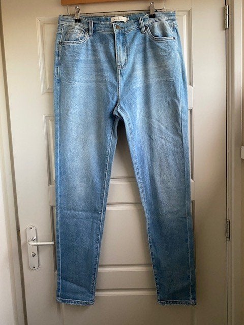Nieuwe jeans van Circle of Trust Pippa Pacific maat 34, Kleding | Dames, Blauw, Nieuw, Ophalen of Verzenden, W33 - W36 (confectie 42/44)