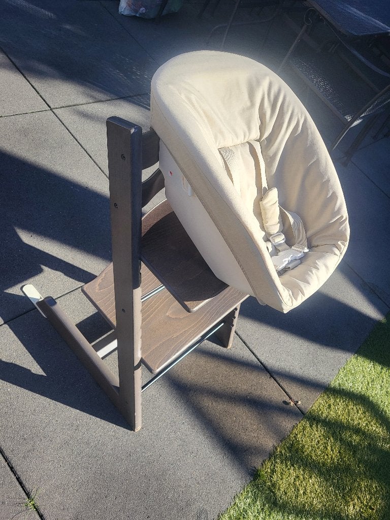 Stokke Tripp Trapp Hout/Hazy Grey + Newborn Set & Babyset, Ophalen, Zo goed als nieuw, Meegroeistoel, Aanschuifbaar