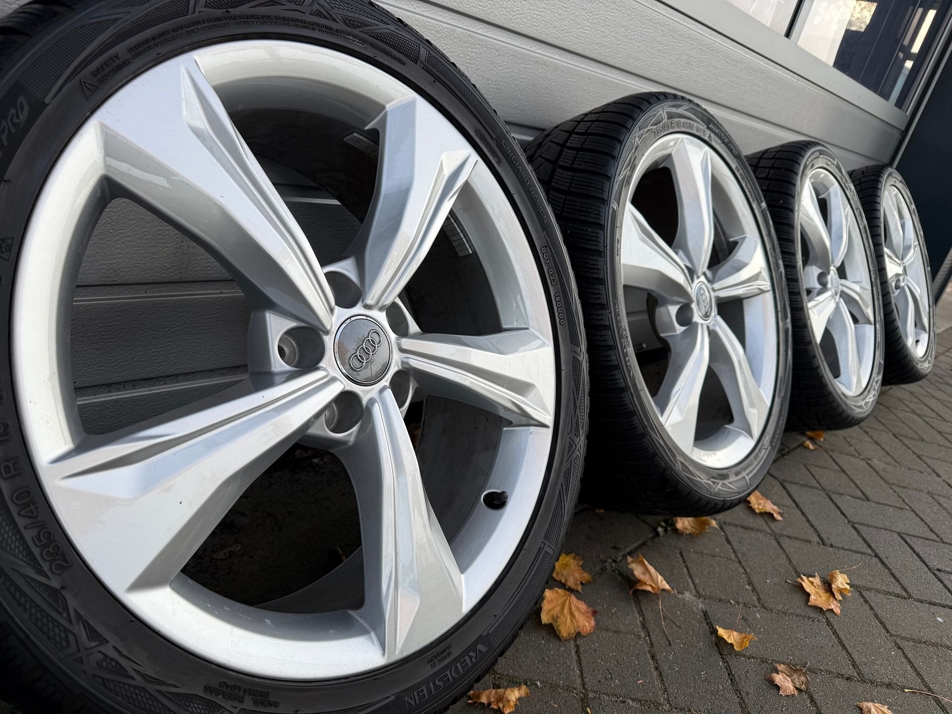 Orginele 19 inch Audi s line A4 S4 B8 B9 A3 S3 velgen banden, Auto-onderdelen, 19 inch, Gebruikt, -, -