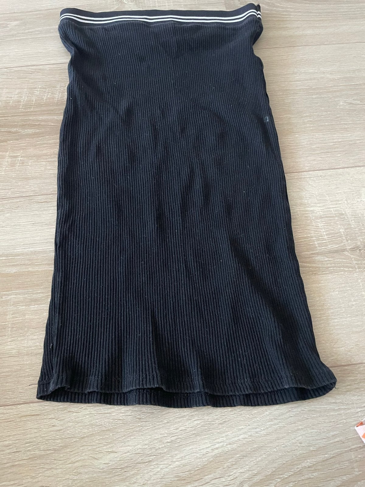 Zwarte geribbelde strapless rok maat M, Kleding | Dames, Rokken, Zo goed als nieuw, Maat 38/40 (M), Zwart, Boven de knie, Ophalen of Verzenden