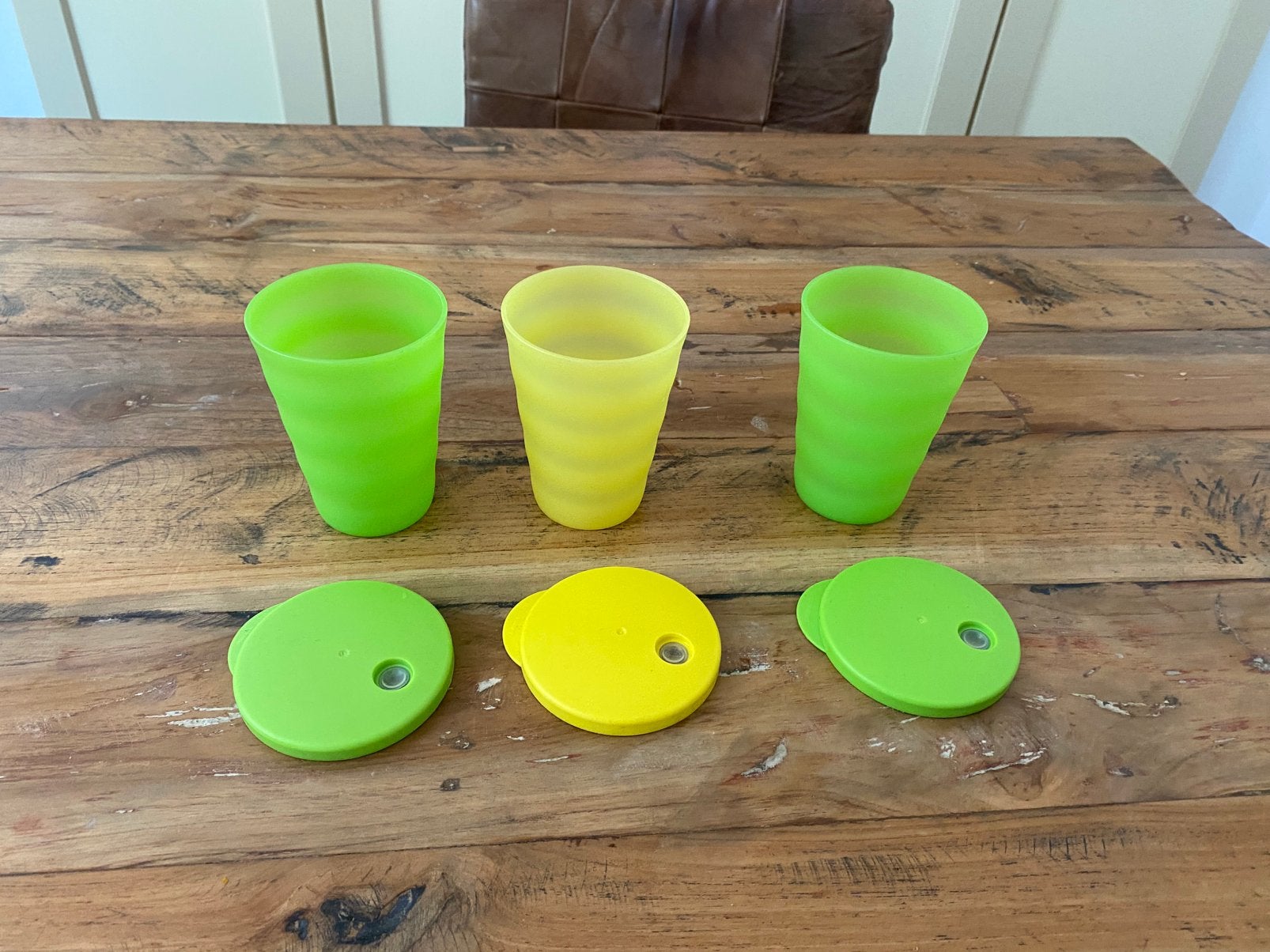 Tupperware rietjesbekers, Huis en Inrichting, Keuken | Tupperware, Ophalen of Verzenden, Zo goed als nieuw, Groen, Overige typen