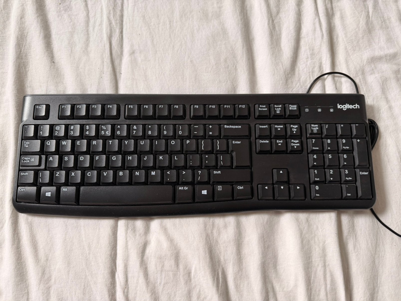 Toetsenbord Logitech, Computers en Software, Ophalen of Verzenden, Zo goed als nieuw