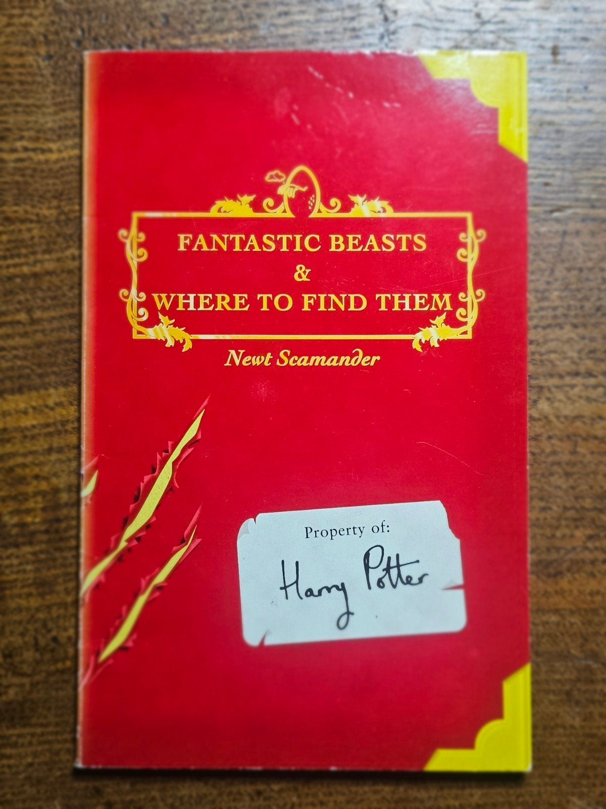 Fantastic Beasts & Where To Find Them, Gelezen, J.K. Rowling, Overige uitgevers, Ophalen of Verzenden