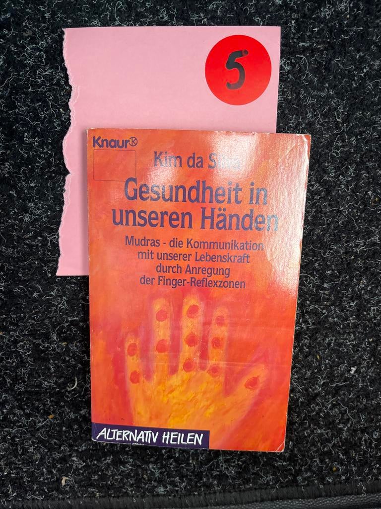 Gezondheid in onze handen: Mudras & Reflexzones, Ophalen of Verzenden, Zo goed als nieuw, Kruiden en Alternatief