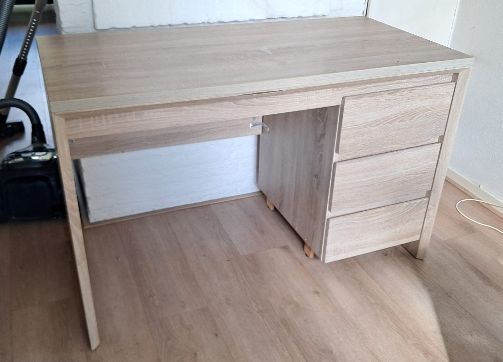 GRATIS Bureau, Huis en Inrichting, Bureaus, Ophalen, Overige typen, Gebruikt, 120 cm
