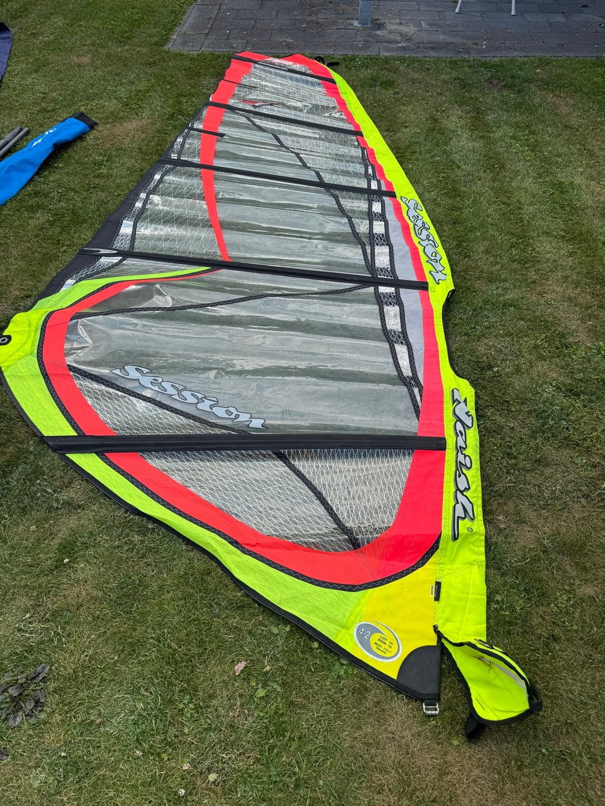 Naish Session 4.2 + Neil Pryde giek, Watersport en Boten, Windsurfen, Ophalen, Gebruikt, Met giek, 3.5 tot 5 m²