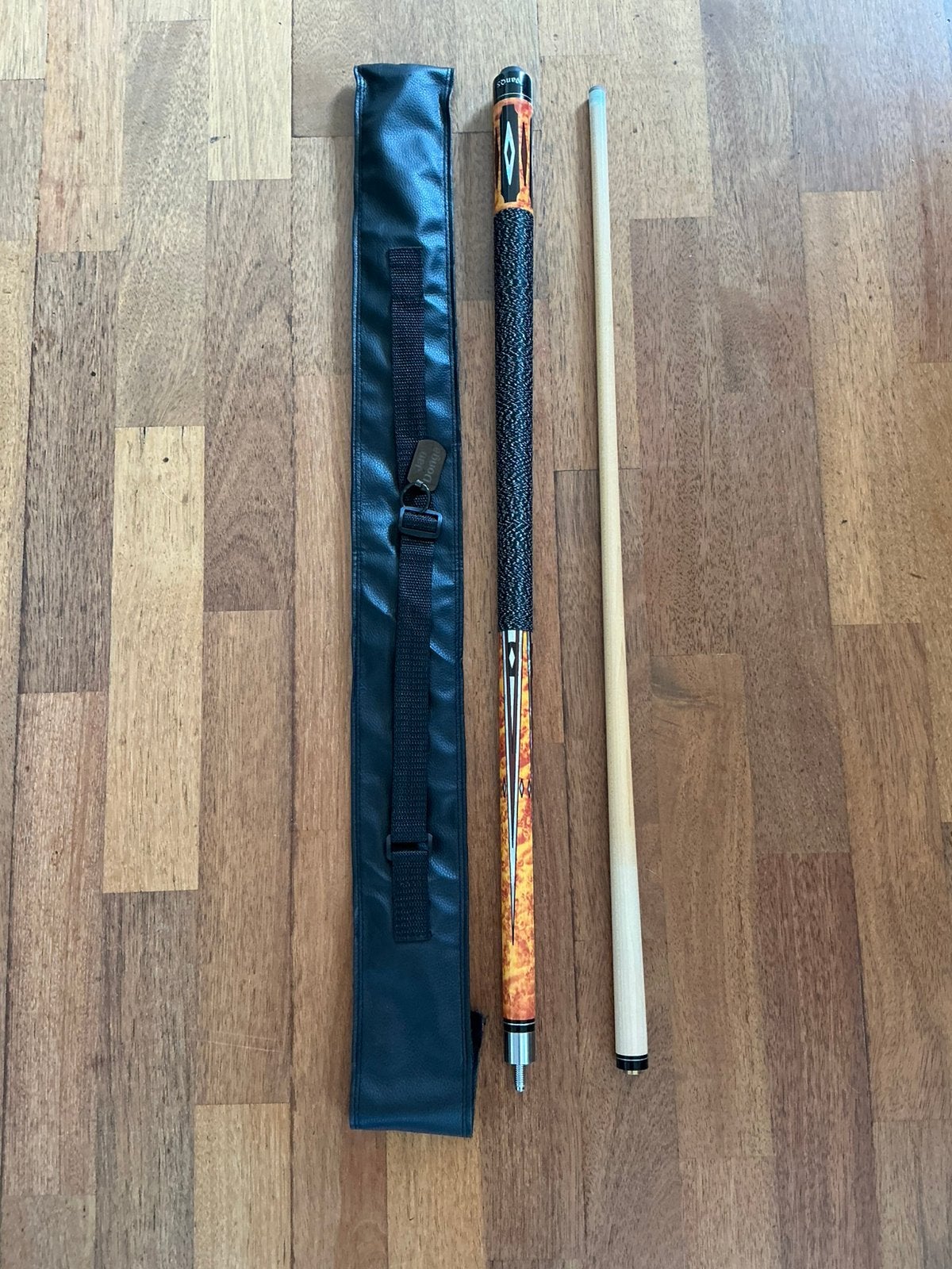 Te koop/  pool keu, Sport en Fitness, Ophalen, Zo goed als nieuw, Keu of Ballen