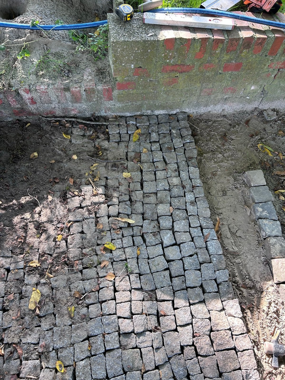 Kinderkopjes en kasseien van graniet, Tuin en Terras, Ophalen, Gebruikt, Klinkers, Natuursteen