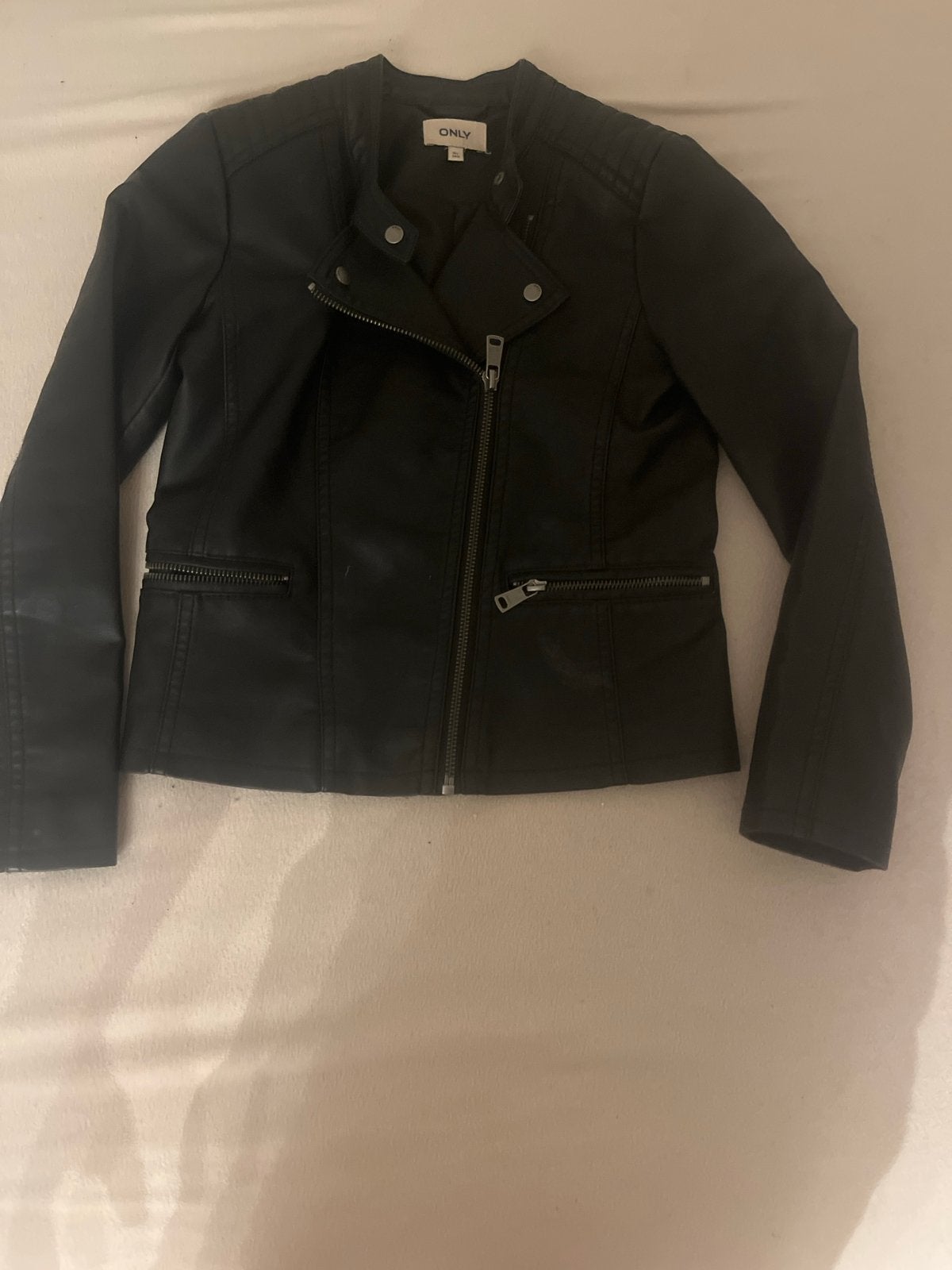 Stoere Only bikerjack - maat 140 (10Y), Ophalen of Verzenden, Zo goed als nieuw, Maat 34 (XS) of kleiner, Zwart