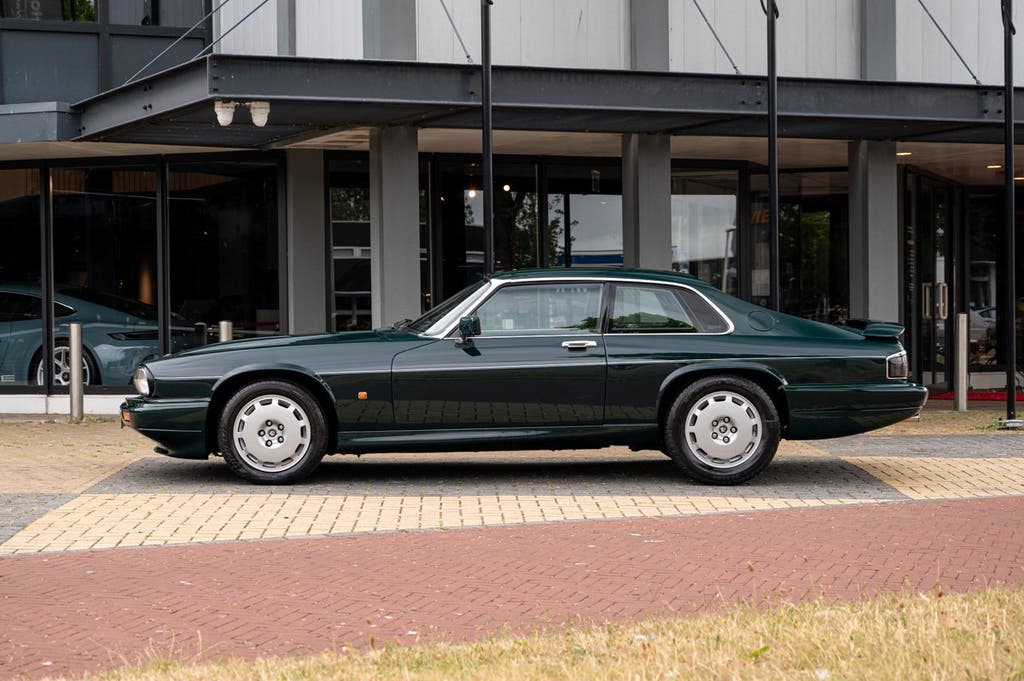 Jaguar XJR-S 6.0 V12 (bj 1992, automaat), foto 2
