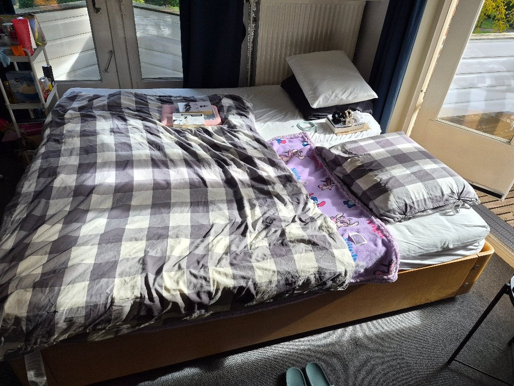 Dubbel bed Auping Auronde, Huis en Inrichting, Ophalen, Beige, Tweepersoons, Klasiek