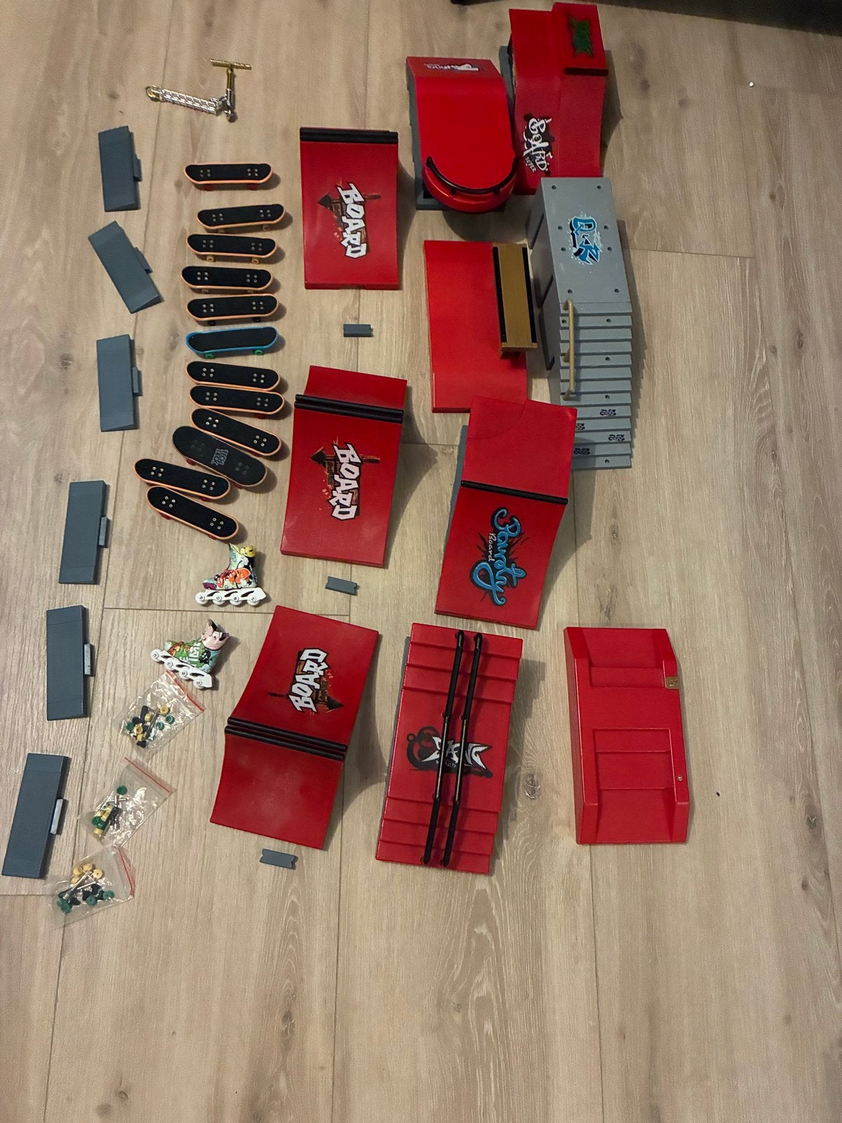 Grote set Tech Deck fingerboards en skatepark onderdelen, Ophalen, Gebruikt