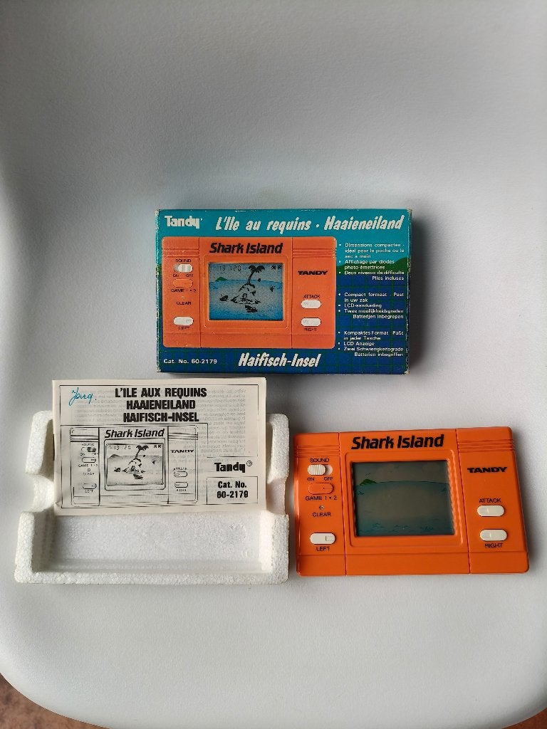 vintage handheld Tandy Shark Island 60-2179 jaren 80 zgan, Computers en Software, Vintage Computers, Ophalen of Verzenden, Tandy