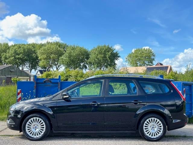 Ford Focus Wagon 1.6 Titanium ECC Audio-CD/Navigatie Electri, 1596 cc, Gebruikt, Zwart, 4 cilinders