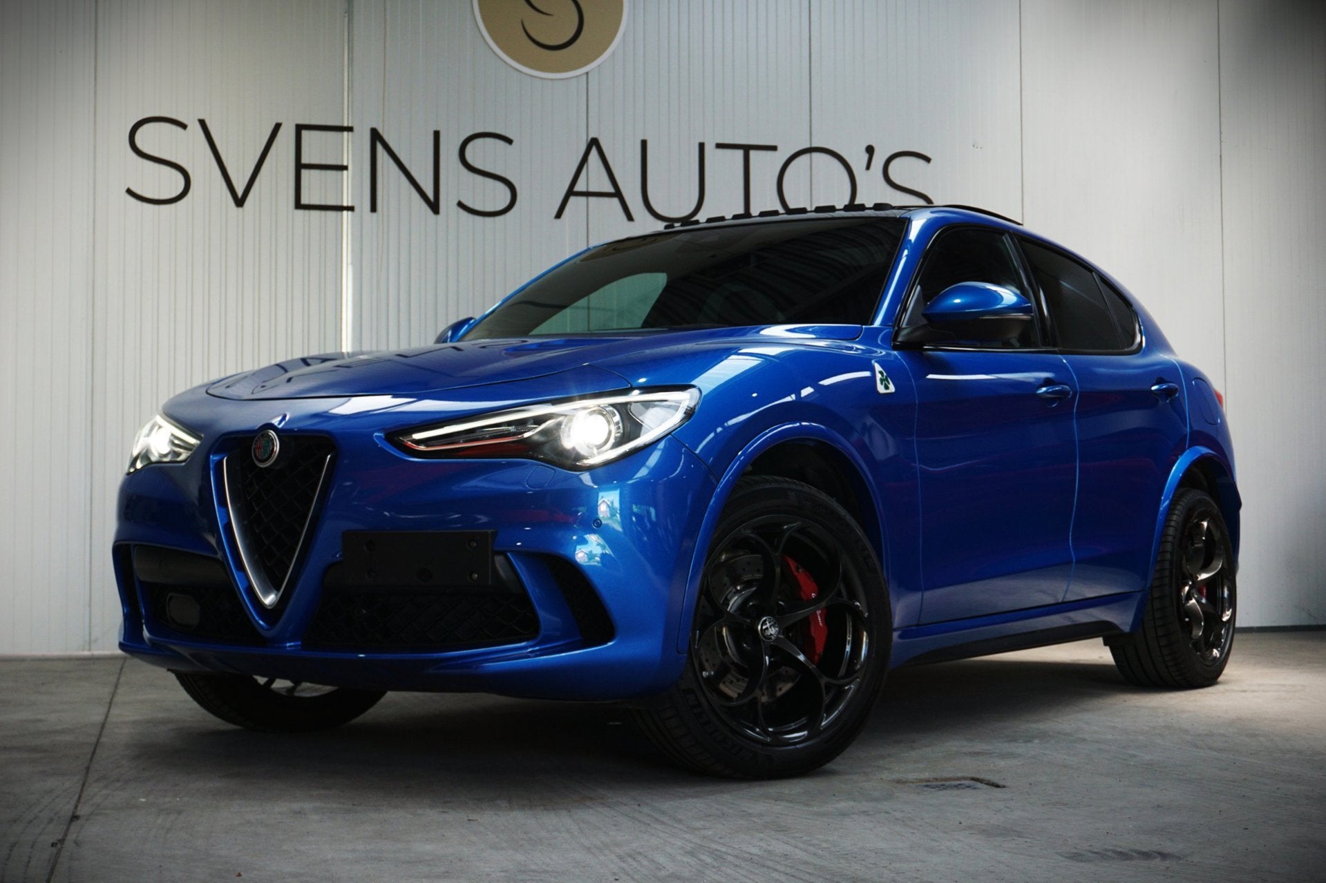 Alfa Romeo Stelvio 2.9 V6 AWD Quadrifoglio Panodak|Carbon|H&, Auto's, Automaat, Dealer onderhouden, Gebruikt, 510 pk