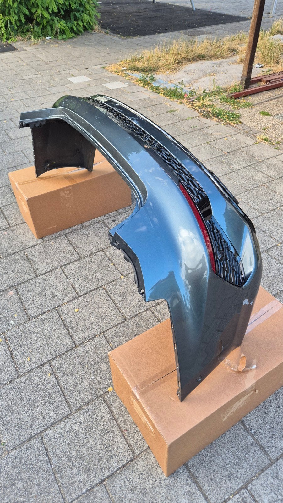 Audi RS3 8Y Limo Achterbumper met sensoren daytona grijs, Auto-onderdelen, Carrosserie en Plaatwerk, Ophalen