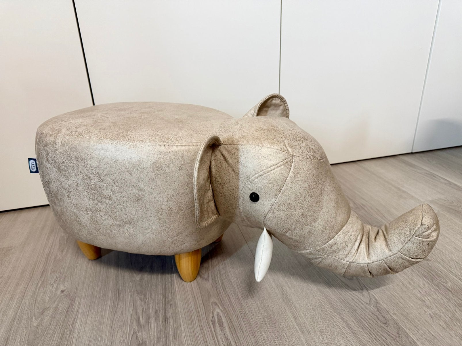 Feel Furniture dierenstoel / -krukje / -poef, Ophalen, Minder dan 50 cm, 50 tot 75 cm, Zo goed als nieuw