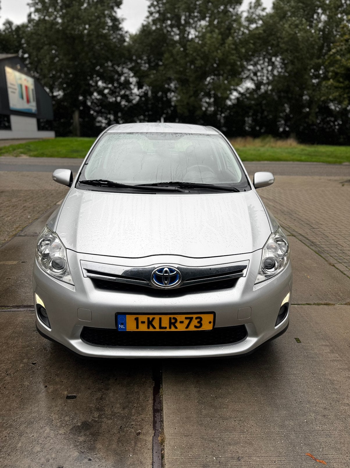 Toyota Auris 1.8 Full Hybrid 136PK 5D CVT 2012 Grijs, Auto's, 75 €/maand, 25 km/l, Auris, Te koop