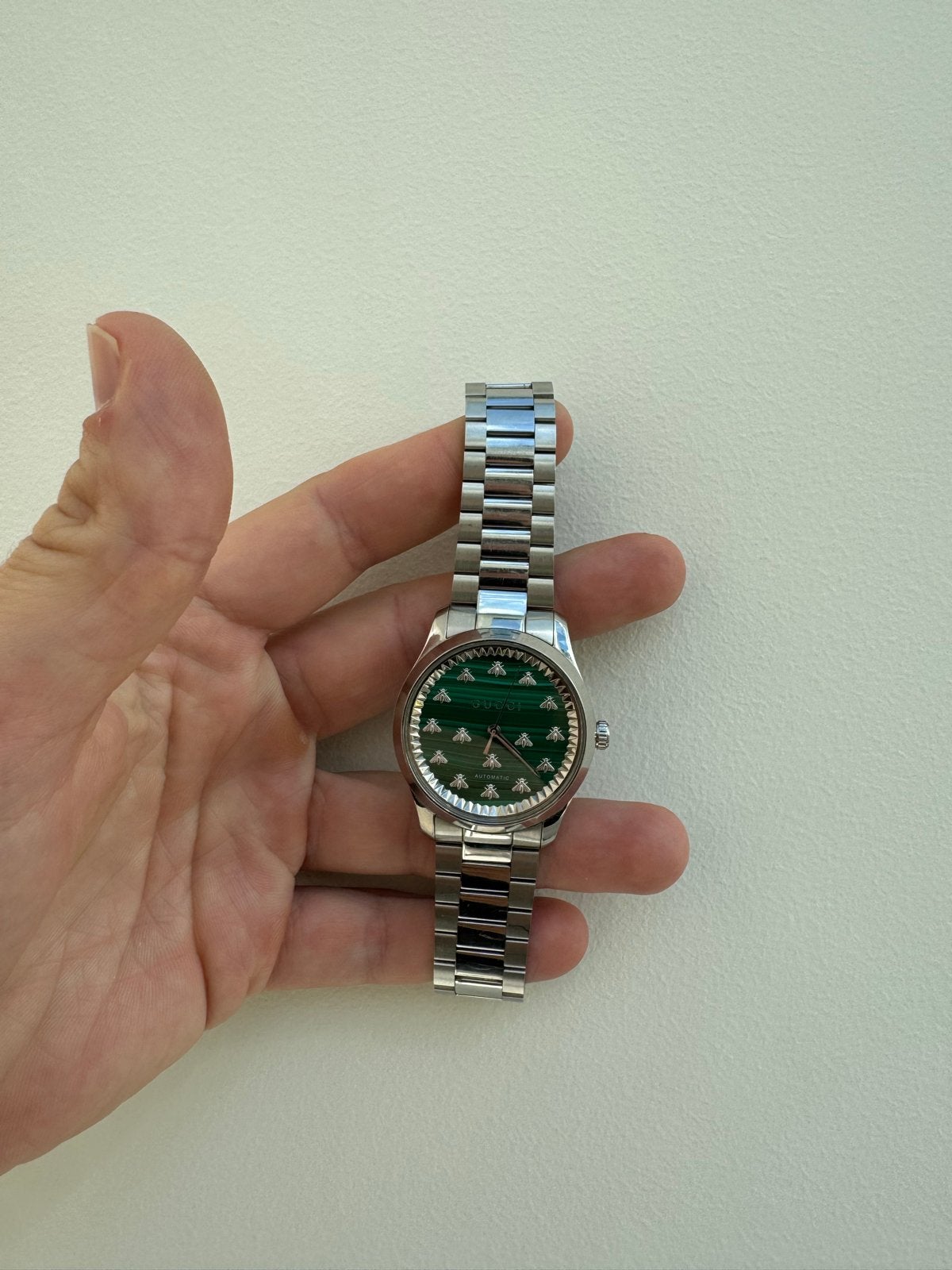Gucci G-Timeless horloge met groene bijen wijzerplaat, Overige merken, Staal, Polshorloge, Ophalen of Verzenden