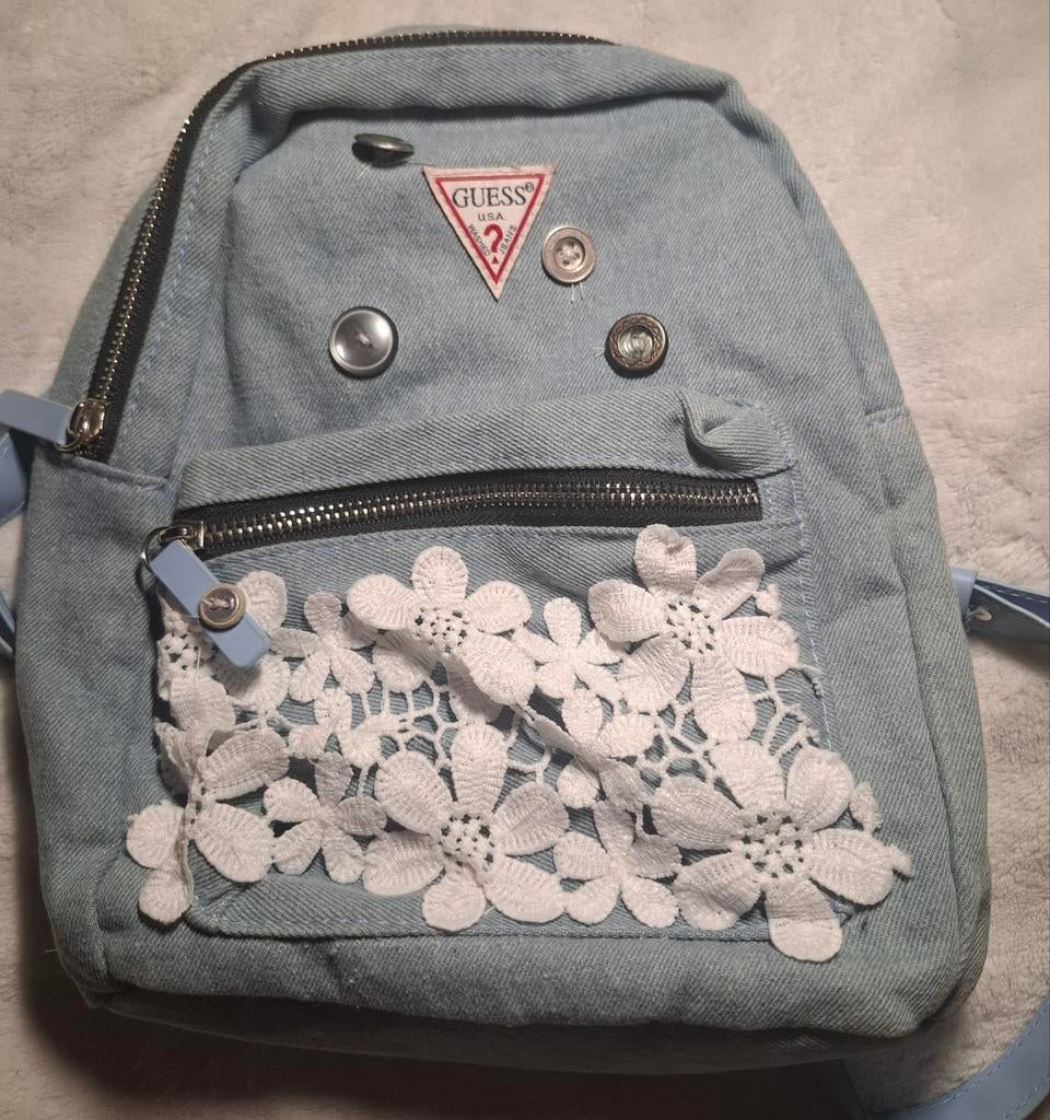 Guess Denim Rugzakje met Bloemenapplicatie, Sieraden, Tassen en Uiterlijk, Tassen | Rugtassen, Overige merken, Gebruikt, Minder dan 30 cm