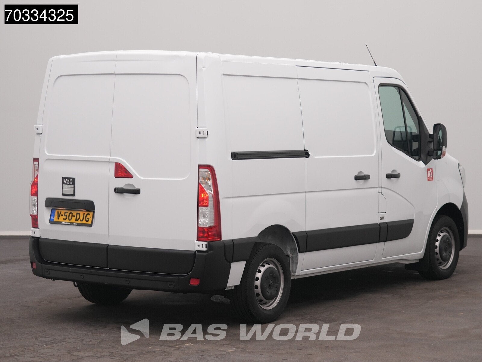 Renault Master 135PK L1H1 LED Airco Cruise Parkeersensoren E, Auto's, Gebruikt, Euro 6, 4 cilinders, 2500 kg