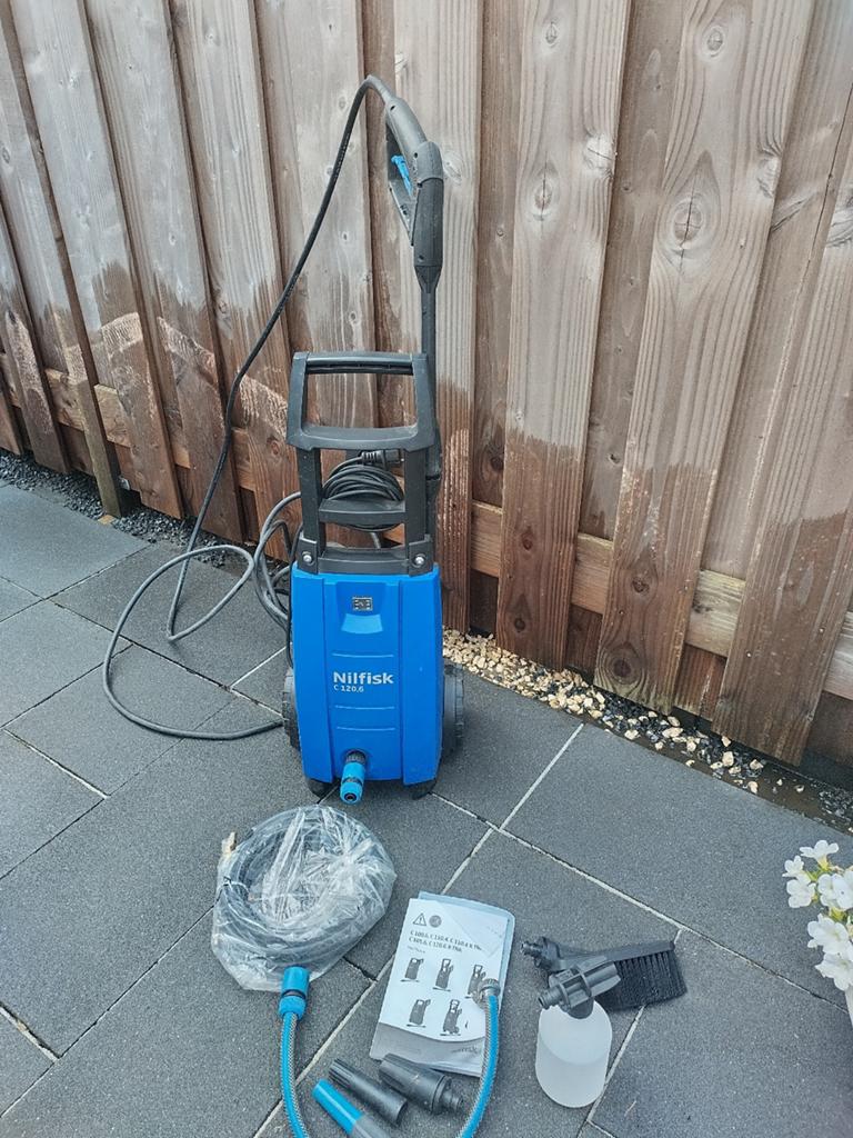 Nilfisk C 120.6 hogedrukreiniger met accessoires, Gebruikt, Met autostop en -start, Ophalen of Verzenden, Elektrisch