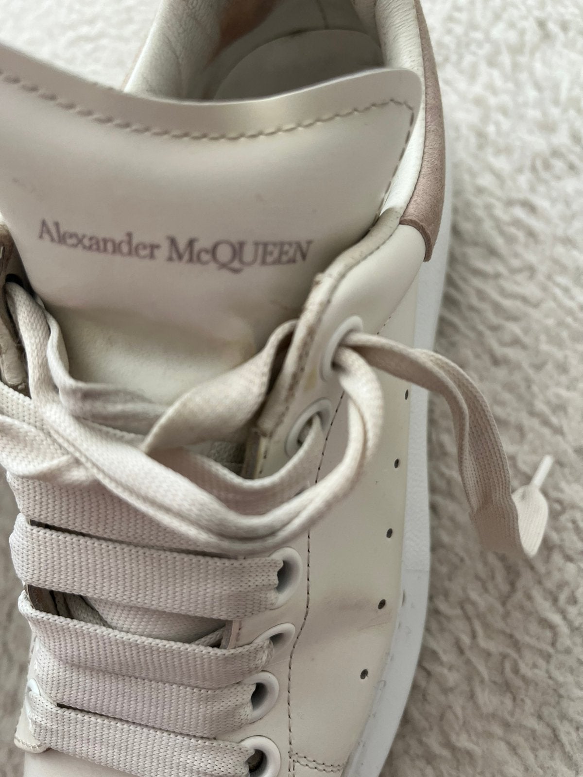 Alexander McQUEEN maat 37, Kleding | Dames, Schoenen, Verzenden, Wit, Sneakers of Gympen, Gedragen