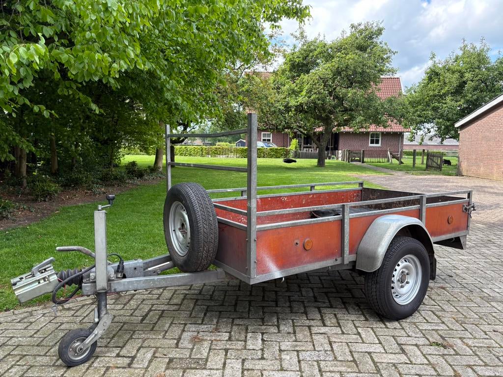 Nette originele geremde 750 kilo aanhanger/aanhangwagen, Ophalen, Zo goed als nieuw
