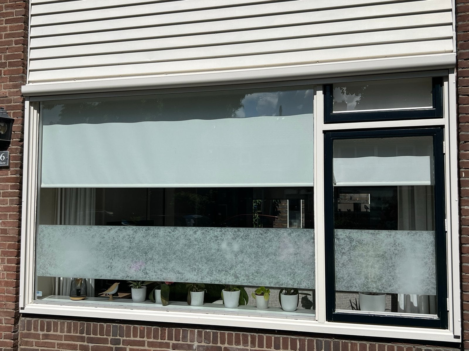 Elektrisch screen voor ramen - Grijs, Ophalen, Gebruikt, 200 cm of meer, 200 cm of meer